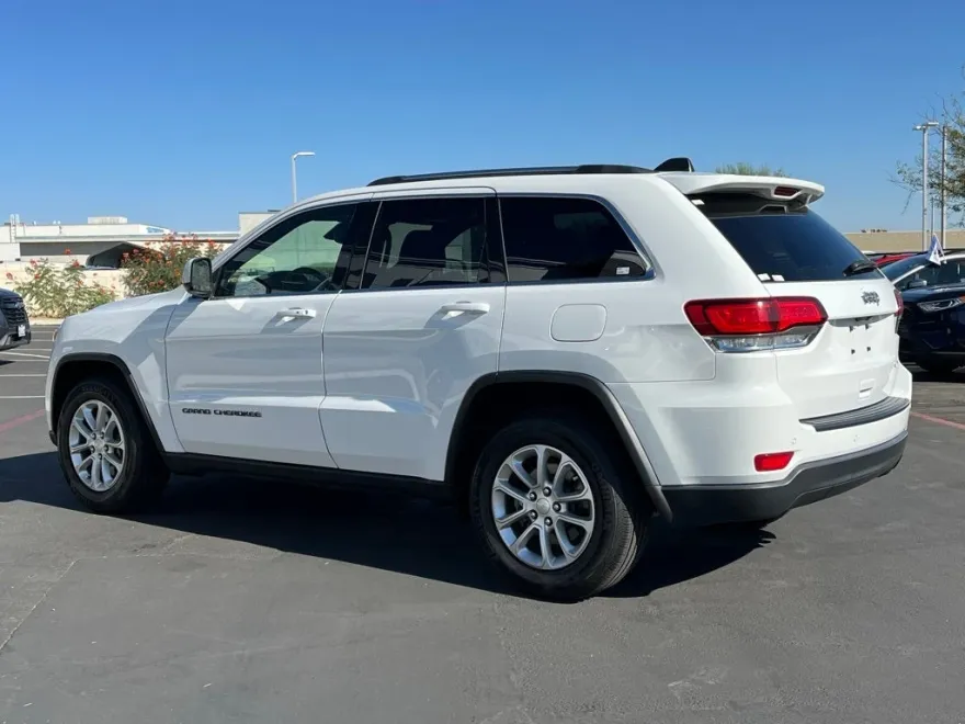 2021 Jeep Grand Cherokee Laredo E photo 1