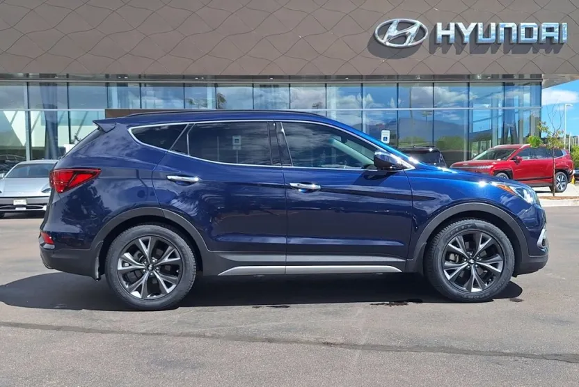 2017 Hyundai Santa Fe Sport Ultimate photo 1