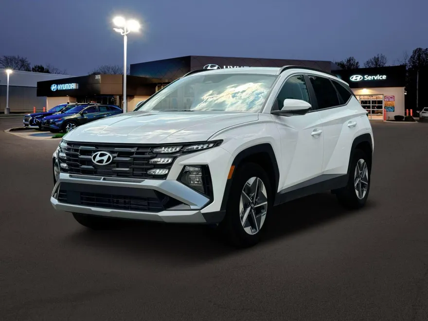 2025 Hyundai Tucson SEL photo 1