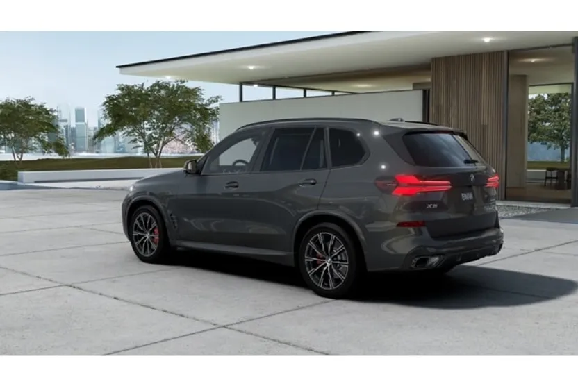 2026 Bmw X5 M photo 1