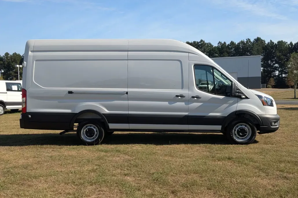 2025 Ford Transit photo 1