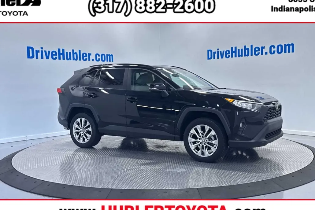 2021 Toyota RAV4 XLE Premium photo 1