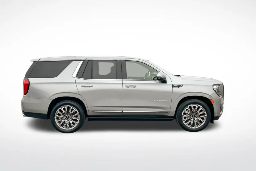 2023 Gmc Yukon Denali Ultimate photo 1
