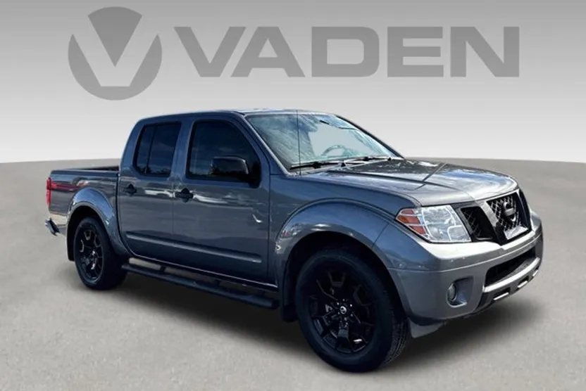 2020 Nissan Frontier Crew Cab SV photo 1