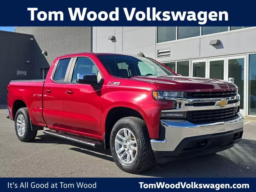 2019 Chevrolet Silverado 1500 LT Z71 photo 1