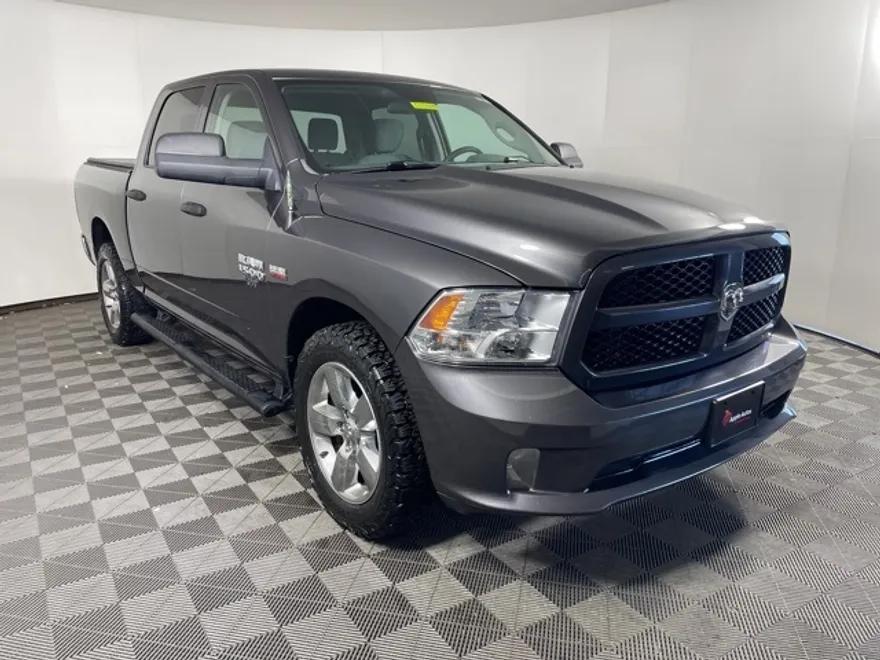 2019 Ram 1500 Classic Express photo 1