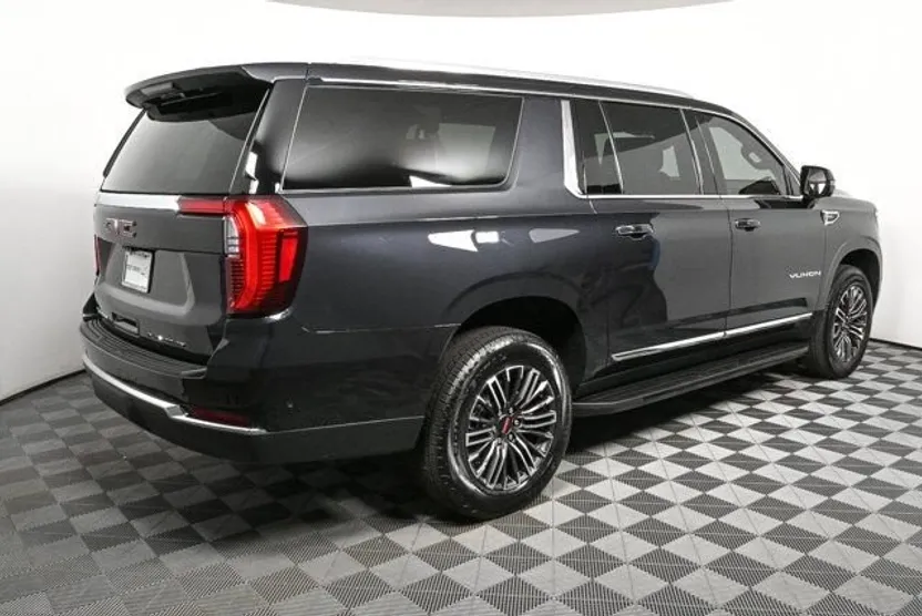 2026 Gmc Yukon XL photo 1