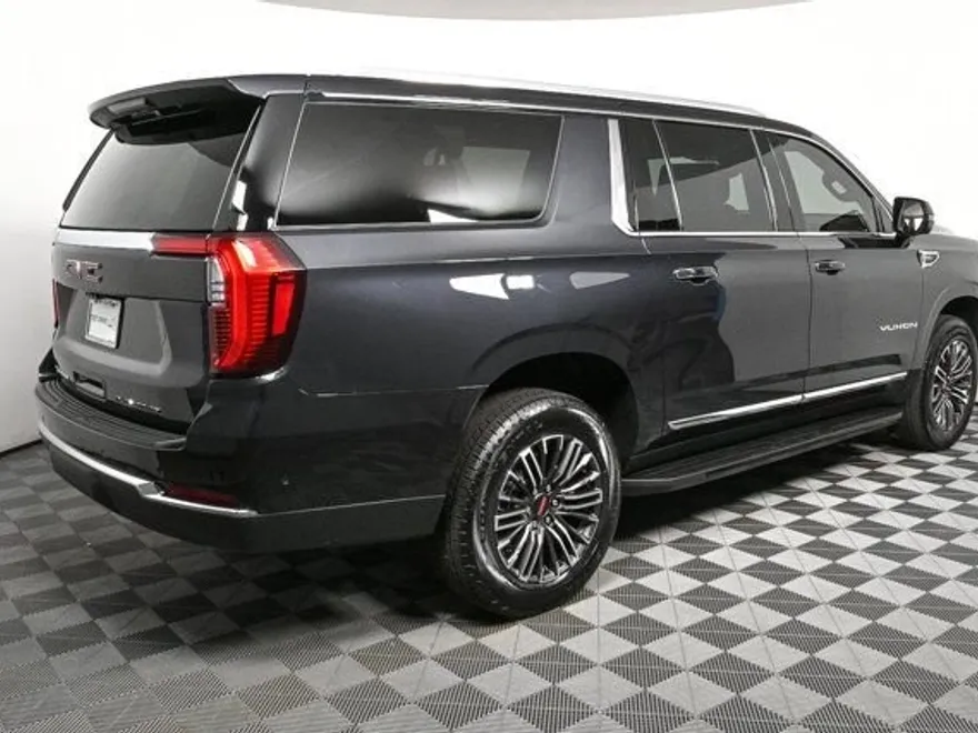 2026 Gmc Yukon XL photo 1