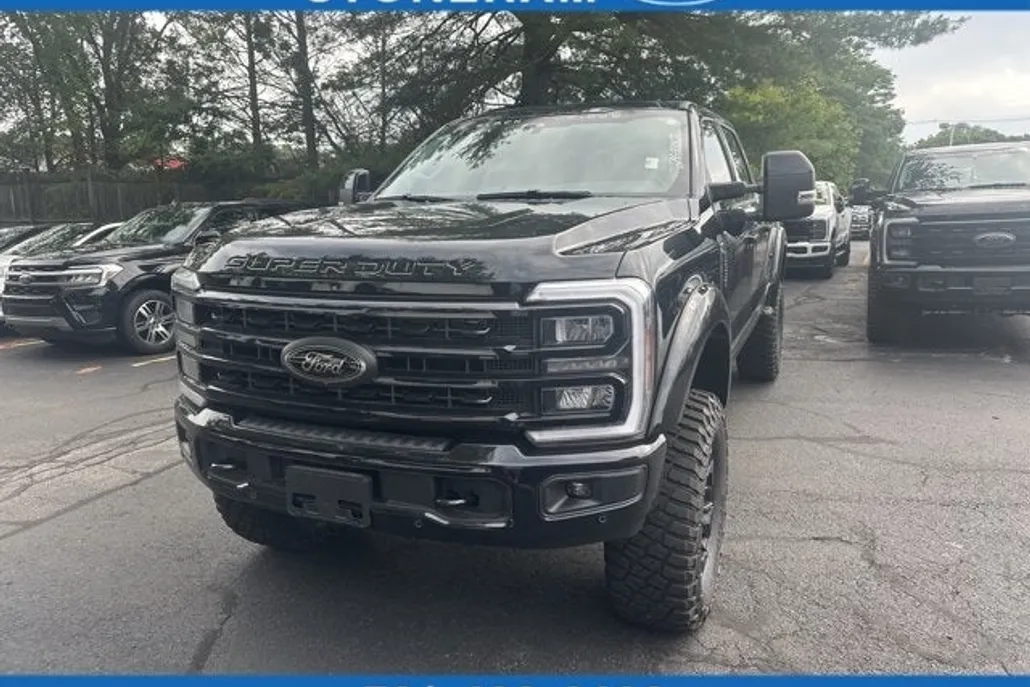 2024 Ford F-250 Lariat photo 1