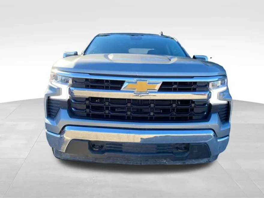 2023 Chevrolet Silverado 1500 LT photo 1