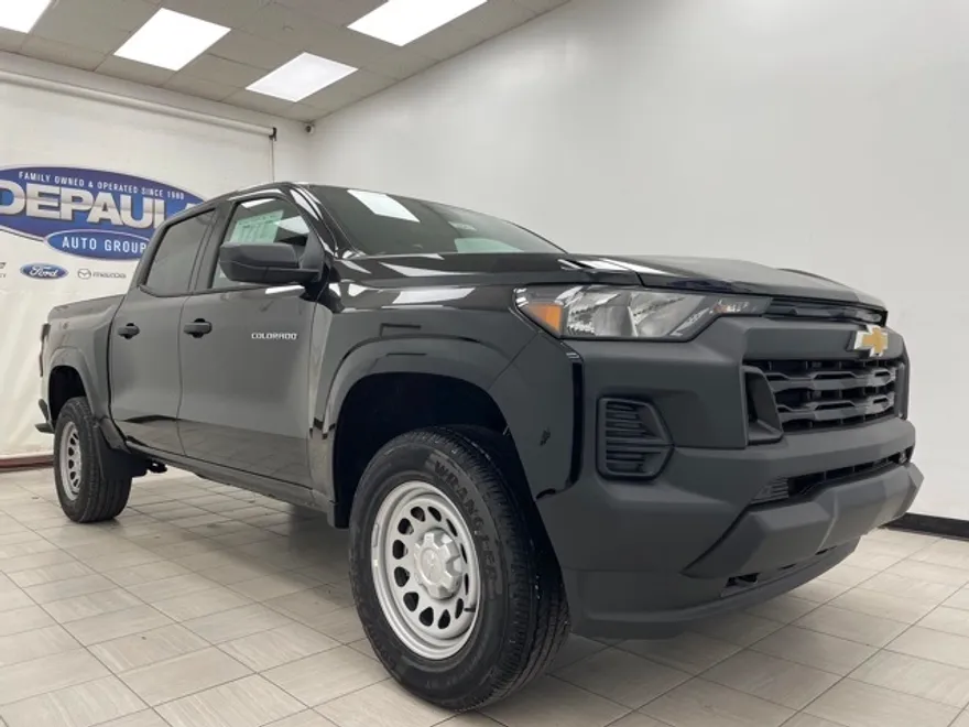 2026 Chevrolet Colorado Work Truck photo 1
