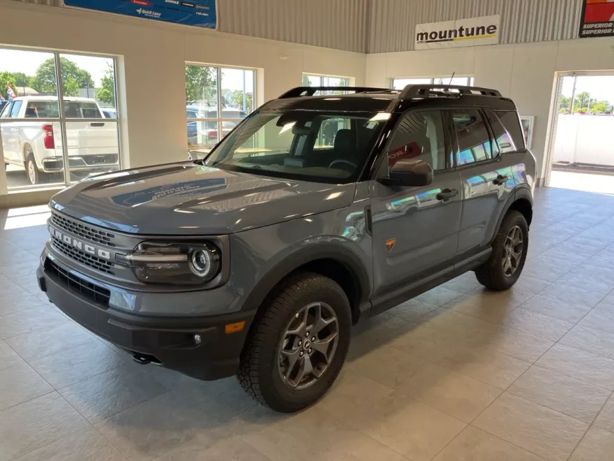 2024 Ford Bronco Sport Badlands photo 1