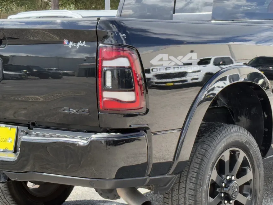 2020 Ram 2500 Laramie photo 1