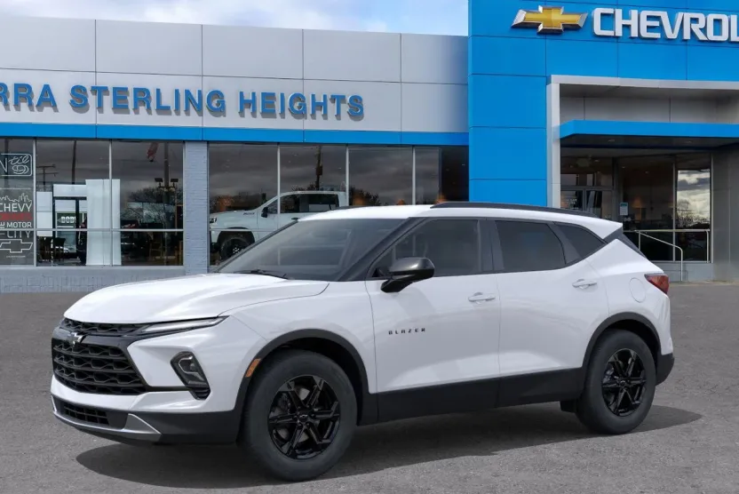 2025 Chevrolet Blazer 2LT photo 1