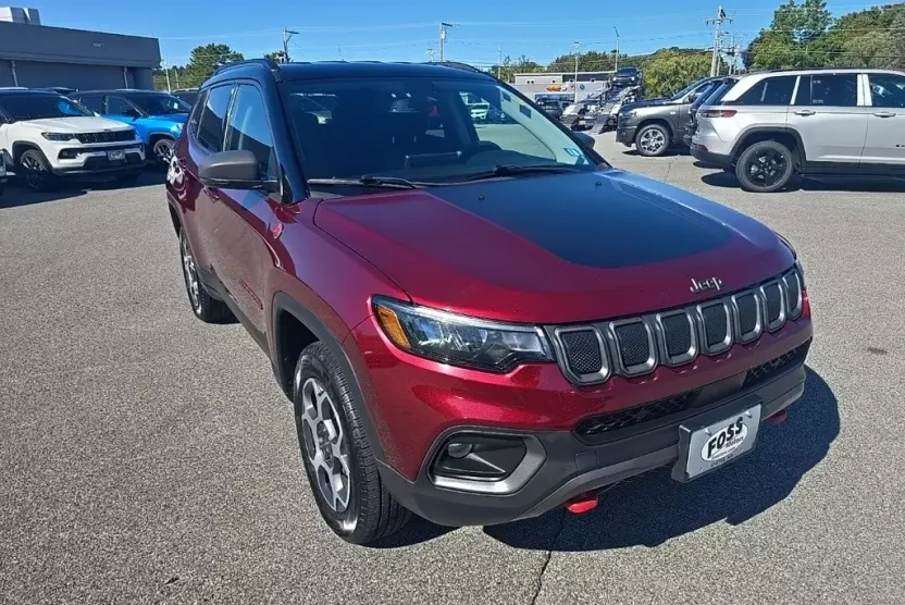 2022 Jeep Compass Trailhawk photo 1