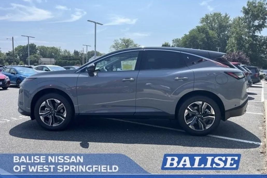 2025 Nissan Murano SL photo 1