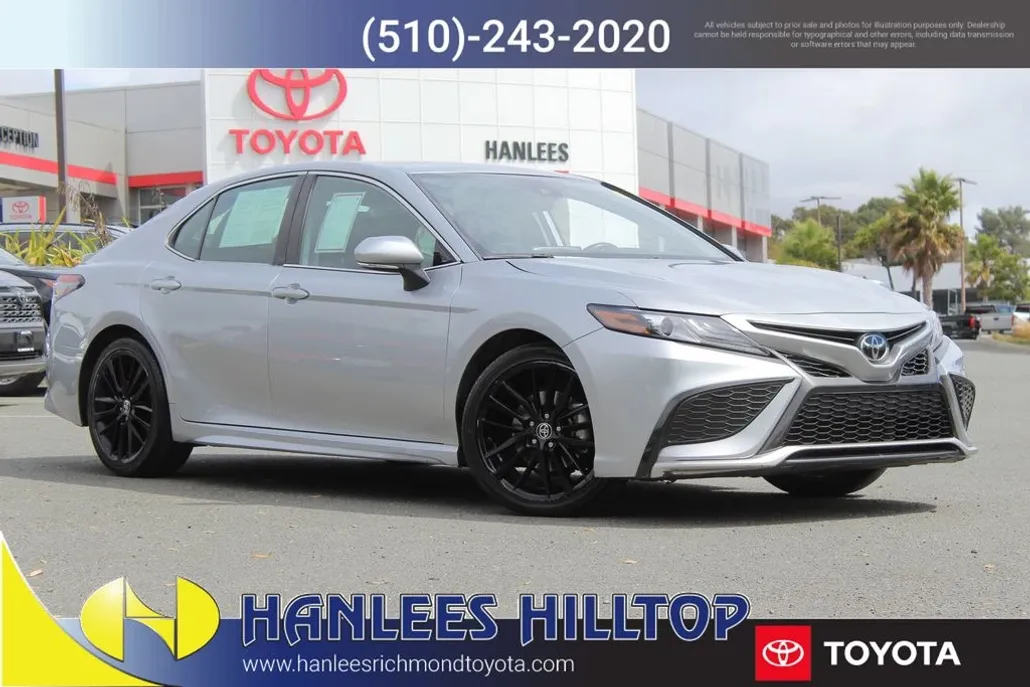 2023 Toyota Camry XSE photo 1