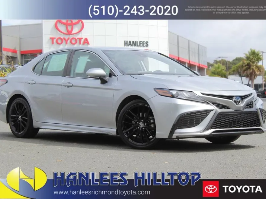 2023 Toyota Camry XSE photo 1