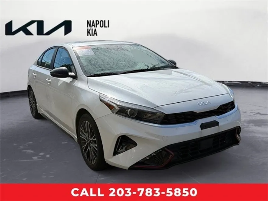 2023 Kia Forte GT-Line photo 1