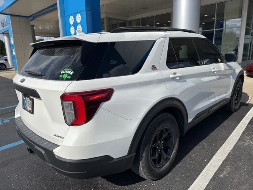 2022 Ford Explorer Timberline photo 1
