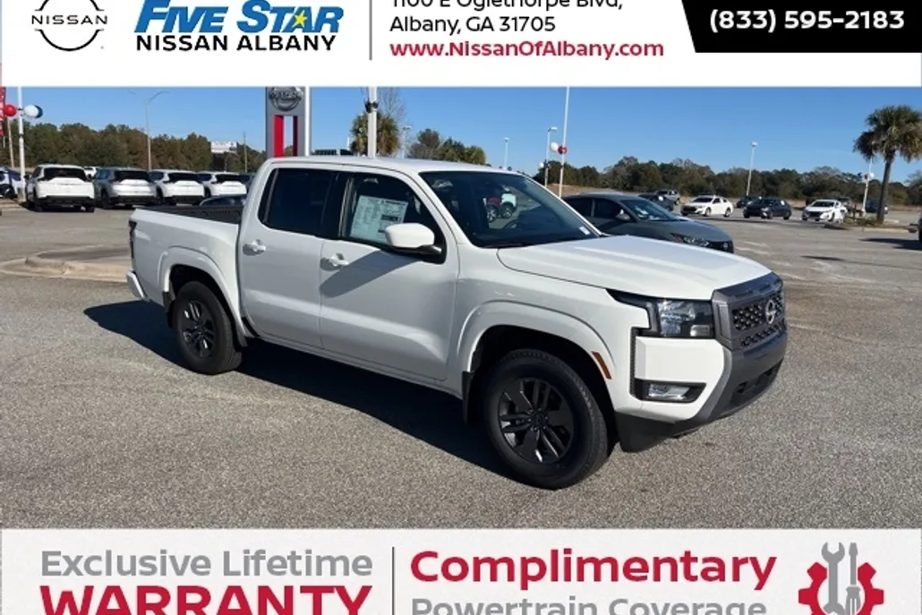 2025 Nissan Frontier Crew Cab SV photo 1