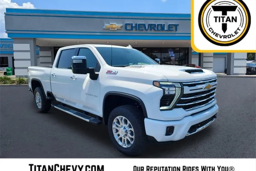 2025 Chevrolet Silverado 2500HD LTZ photo 1