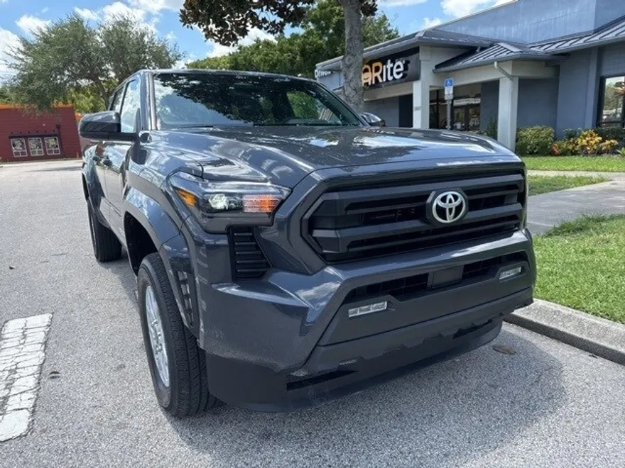 2024 Toyota Tacoma SR5 photo 1