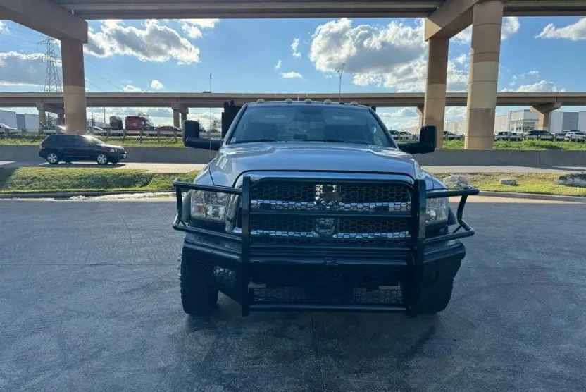 2016 Ram 5500 Tradesman SLT Laramie photo 1