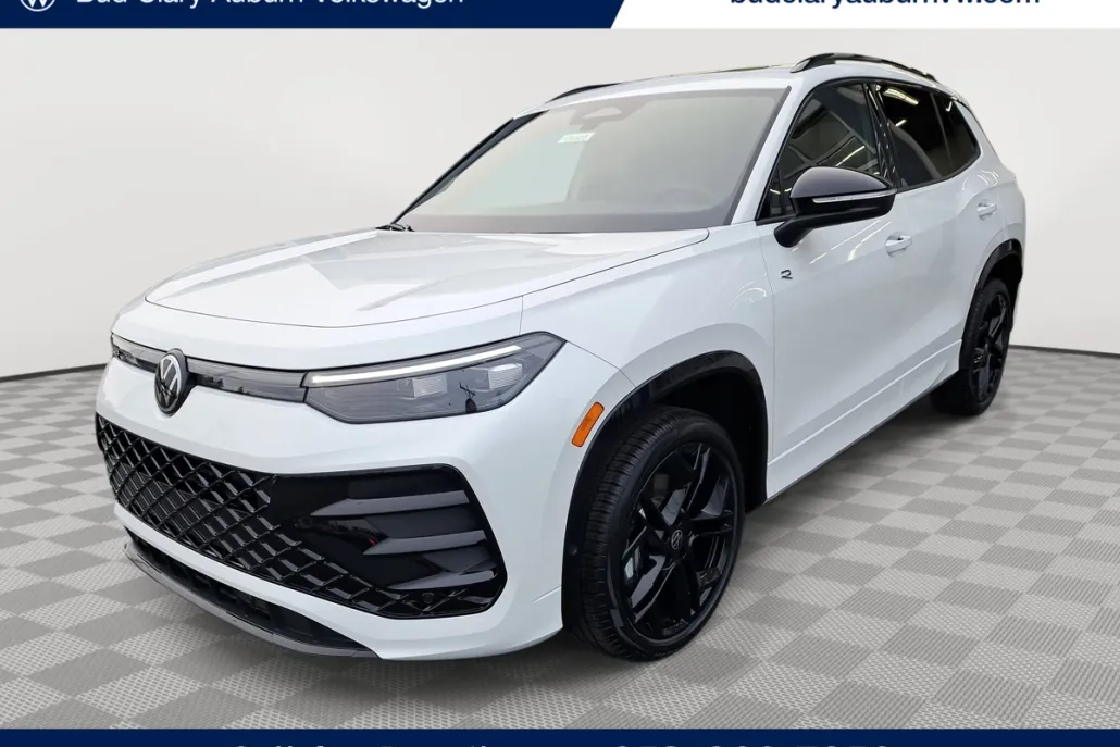 2025 Volkswagen Tiguan SE R-Line Black photo 1
