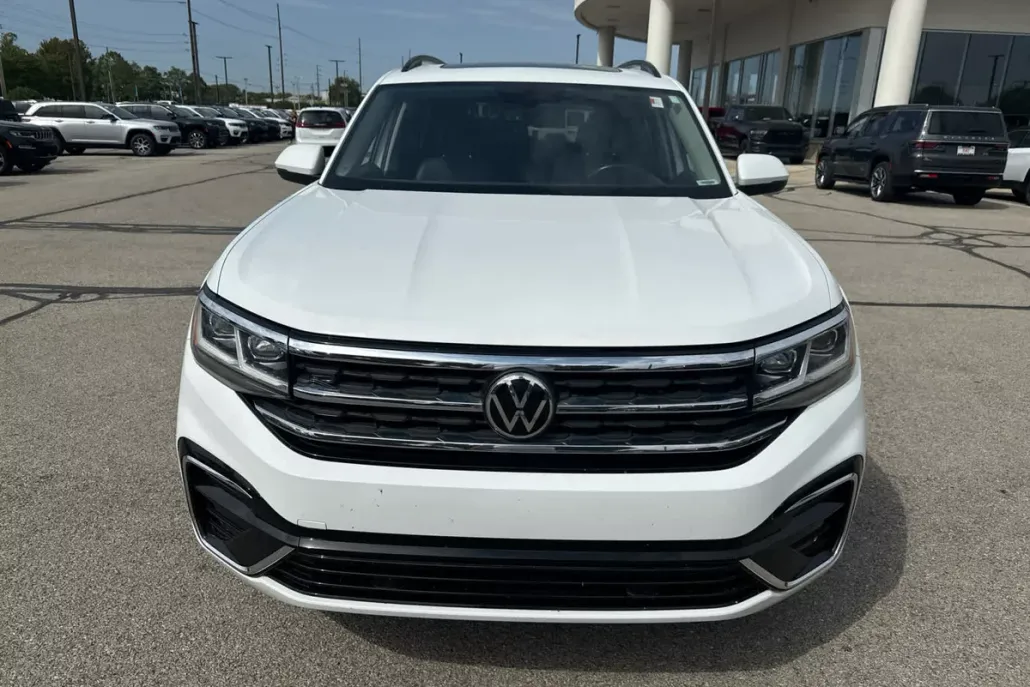 2021 Volkswagen Atlas V6 SE Technology R-Line photo 1
