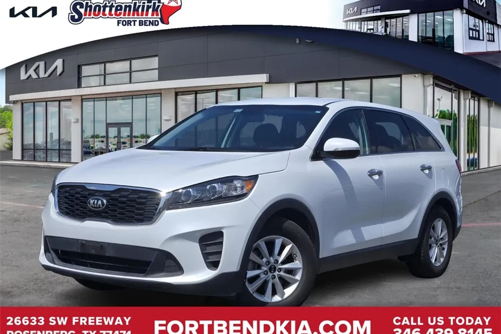 2018 Kia Sorento LX photo 1
