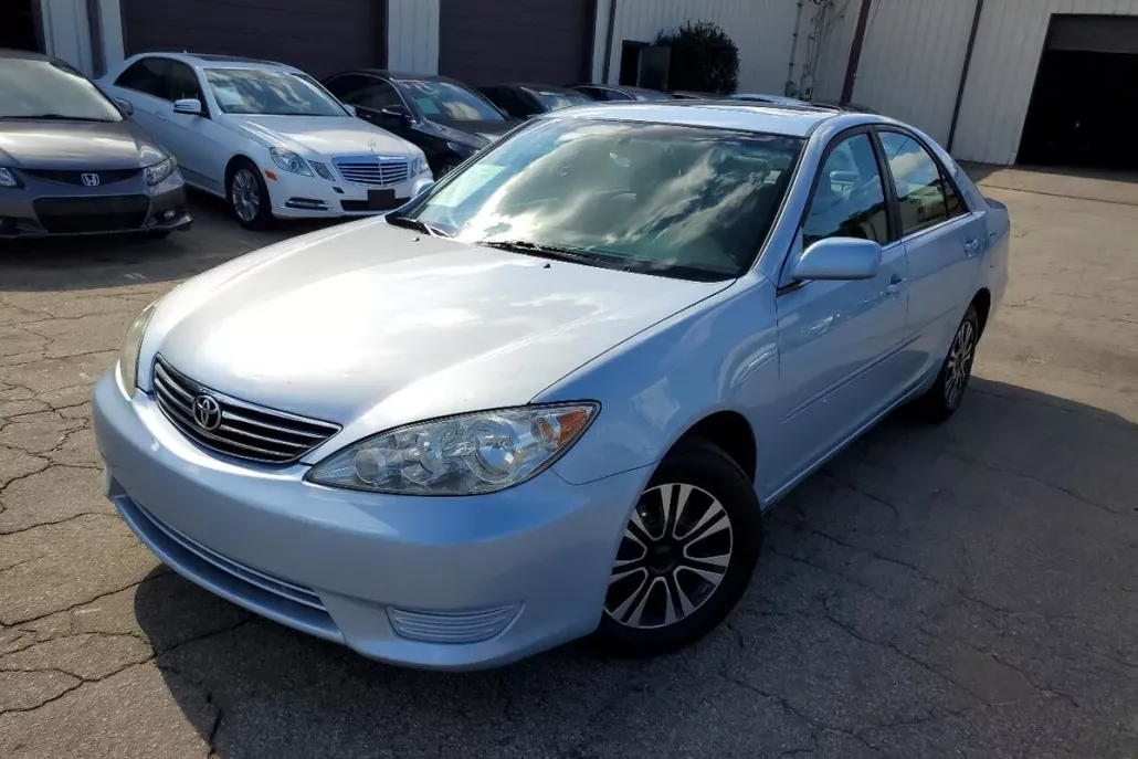 2006 Toyota Camry LE photo 1