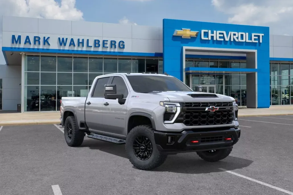 2026 Chevrolet Silverado 2500HD ZR2 photo 1
