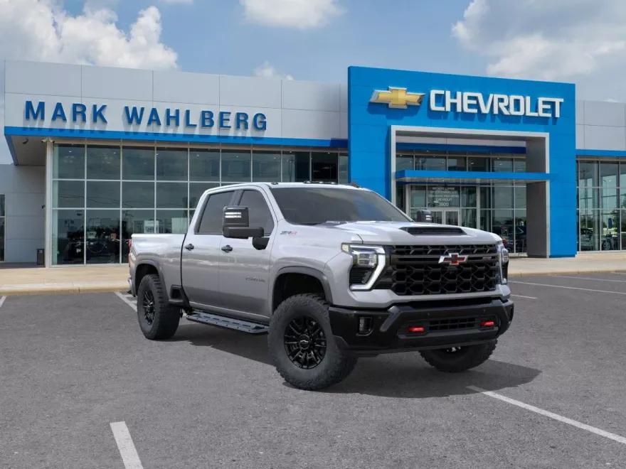 2026 Chevrolet Silverado 2500HD ZR2 photo 1