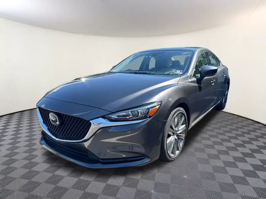 2018 Mazda Mazda6 Grand Touring photo 1