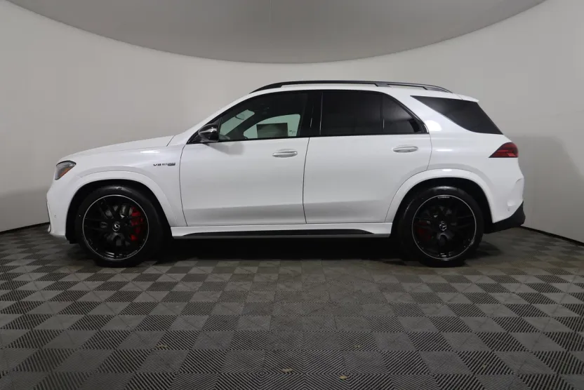 2026 Mercedes Benz GLE AMG 63 S photo 1