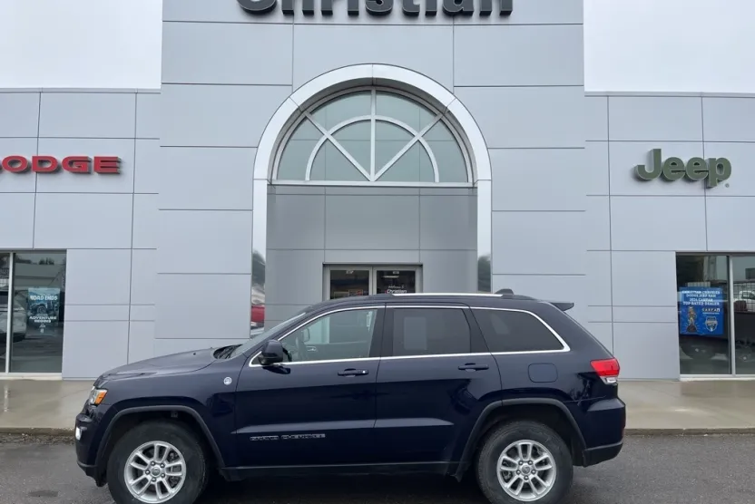2018 Jeep Grand Cherokee Laredo photo 1