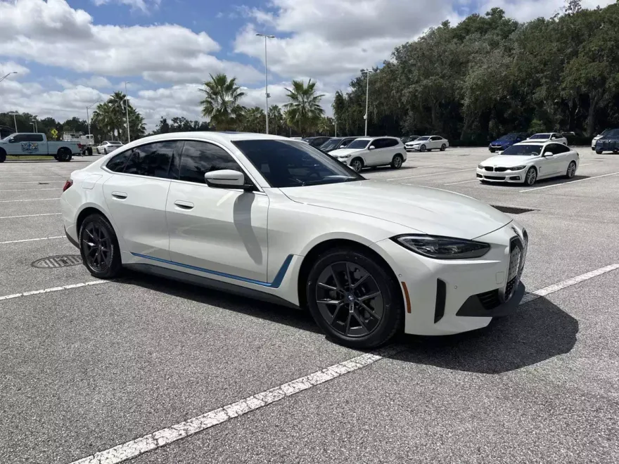 2023 Bmw i4 eDrive35 photo 1