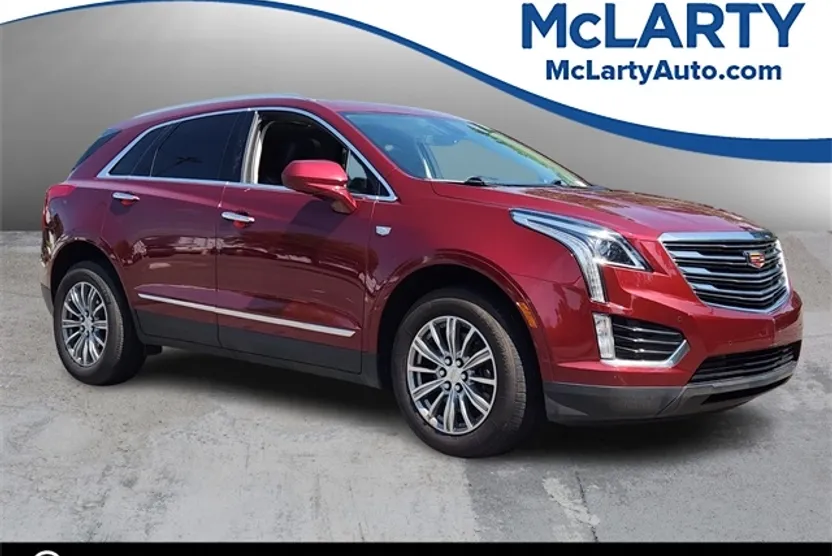 2017 Cadillac XT5 Luxury photo 1