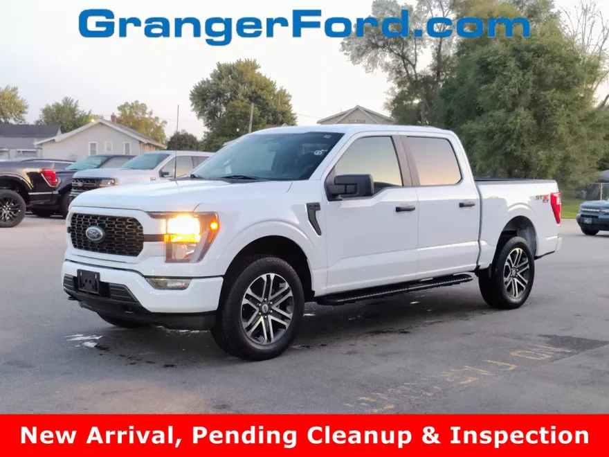 2023 Ford F-150 XL photo 1