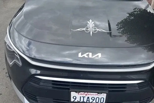 2024 Kia Niro LX photo 2