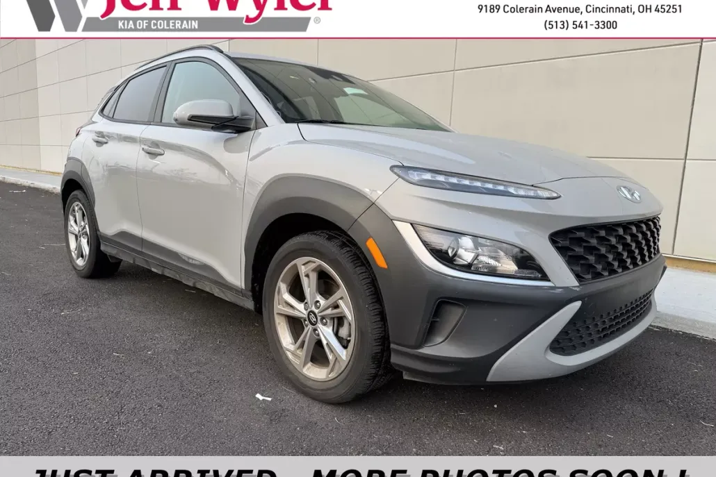 2023 Hyundai Kona SEL photo 1