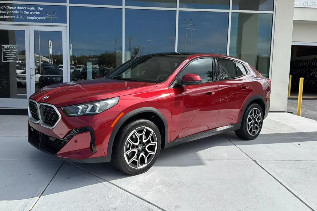 2025 Bmw X2 xDrive28i photo 1