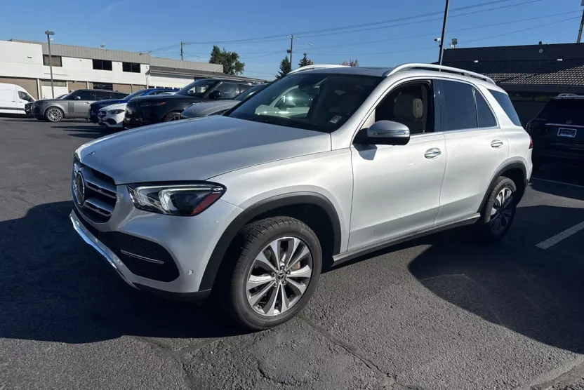 2020 Mercedes Benz GLE 350 4MATIC photo 1