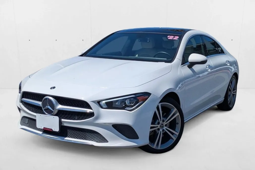 2022 Mercedes Benz CLA 250 photo 1