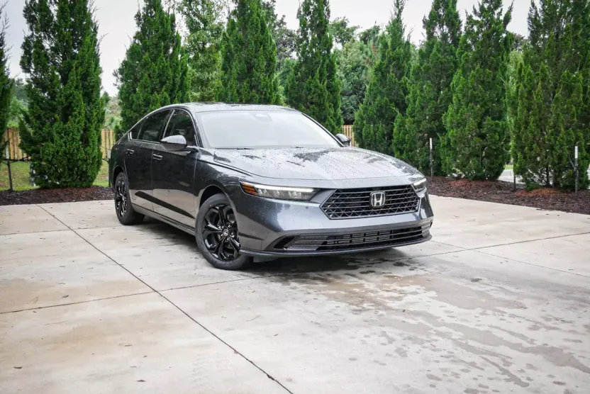2025 Honda Accord 1.5T SE photo 1