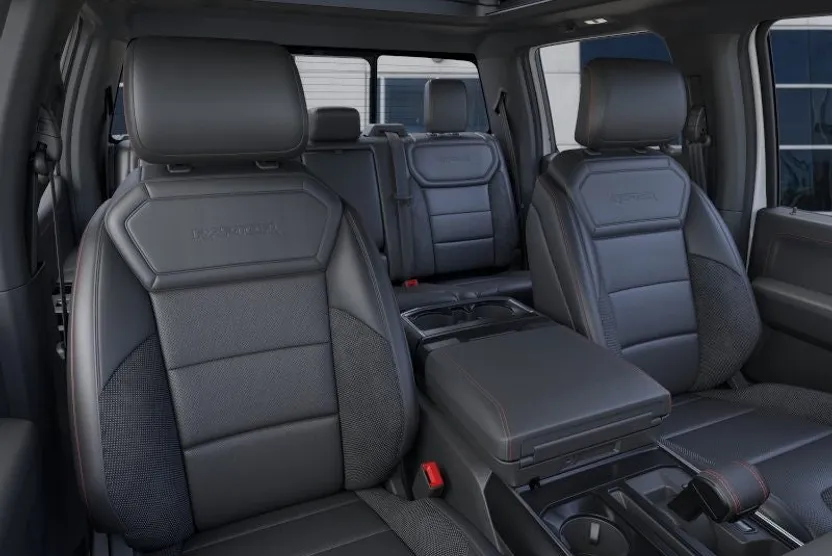 2025 Ford F-150 Raptor photo 1