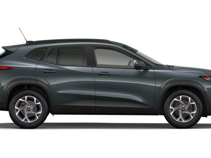 2026 Chevrolet Trax LT photo 1