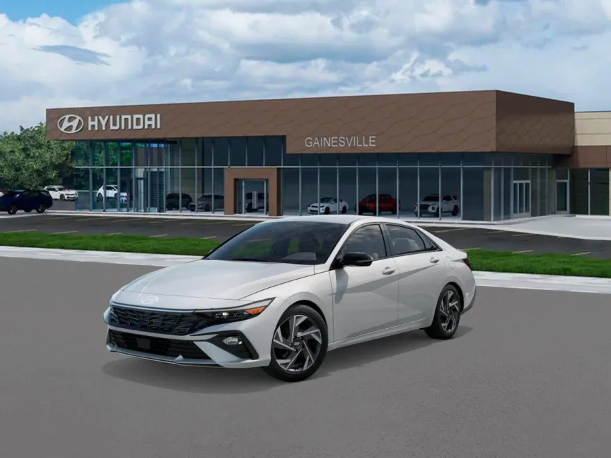 2025 Hyundai Elantra SEL Sport photo 1