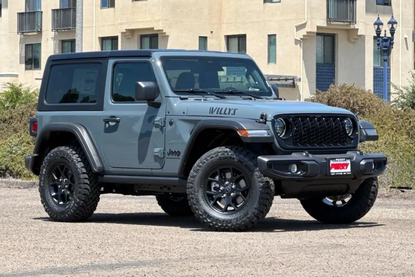2025 Jeep Wrangler Willys photo 1